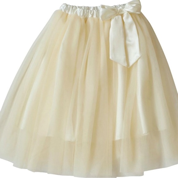 Dresses & Skirts - women’s beige white tulle over knee ballerina skirt M L L130-3